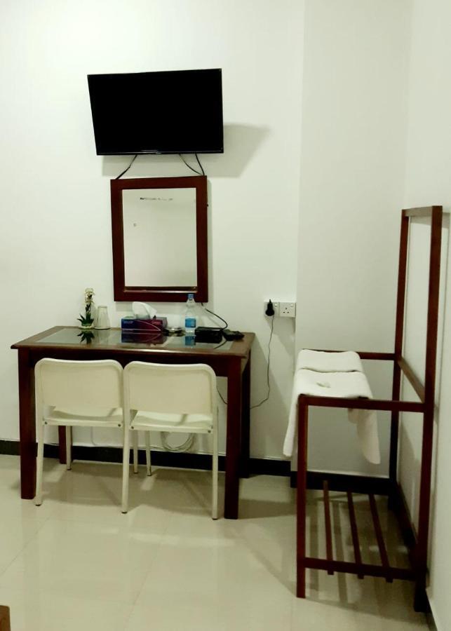 Kanora Lake Resort ماهاراغاما المظهر الخارجي الصورة