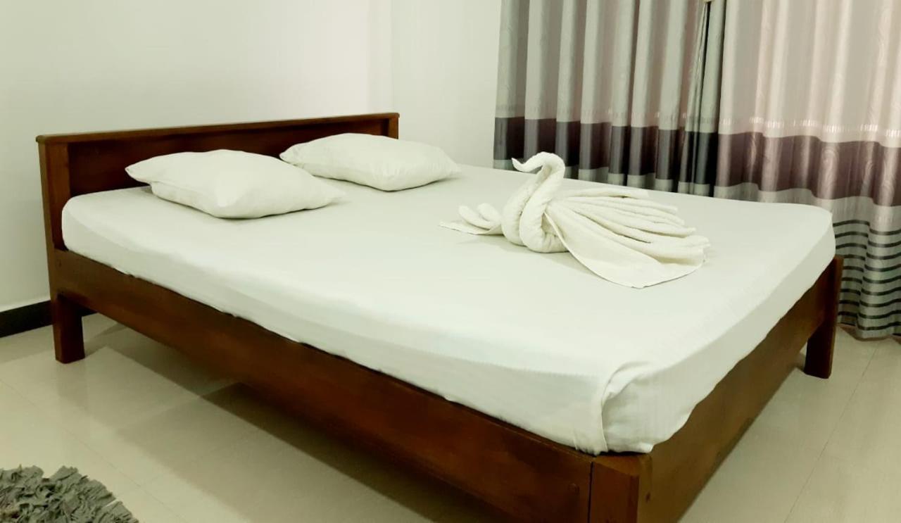 Kanora Lake Resort ماهاراغاما المظهر الخارجي الصورة